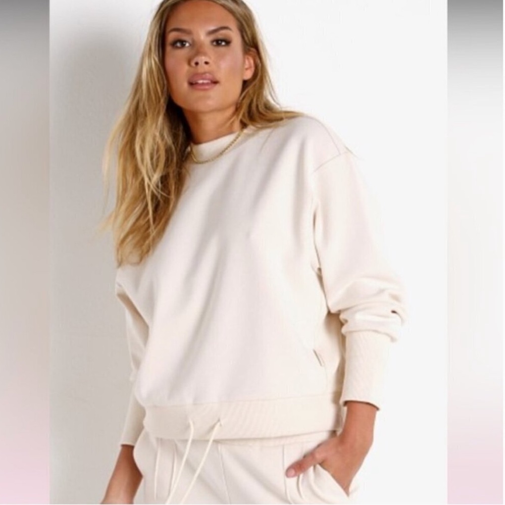 Varley Edith Drawcord Hem Crew Neck Sweatshirt Cream Size Medium